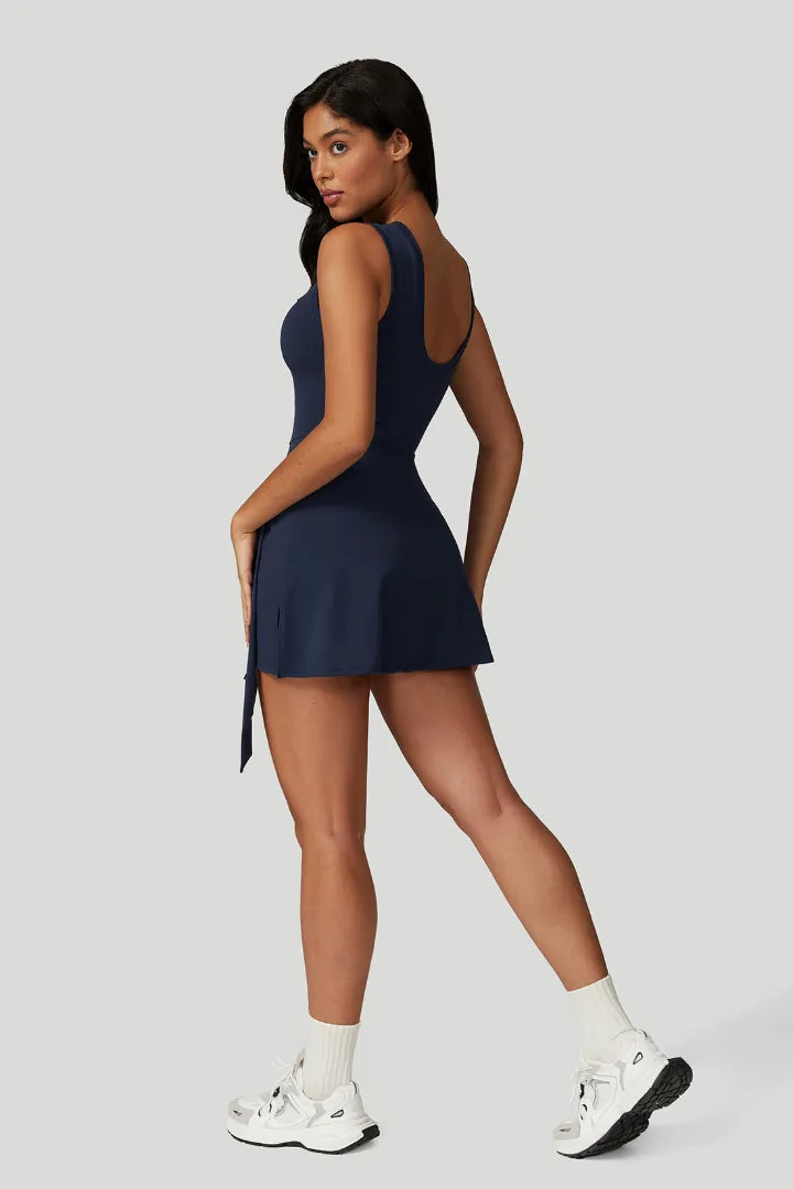 CALISTA | Raffiniertes Tenniskleid