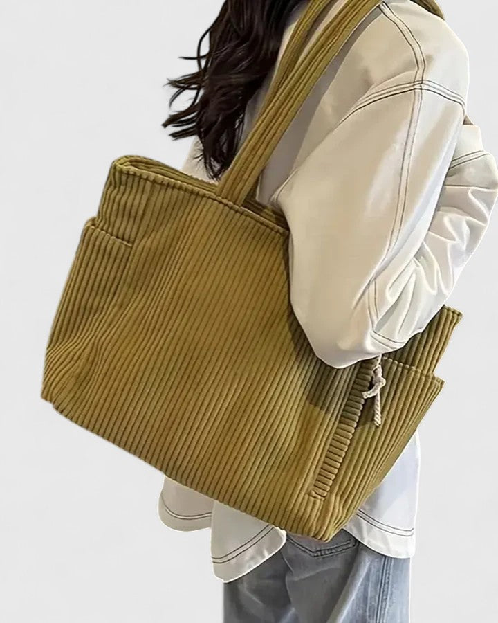 Angelique | Elegante Tote Bag