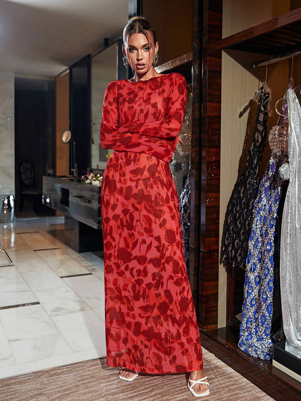 URSZULA – Rosen-Maxikleid
