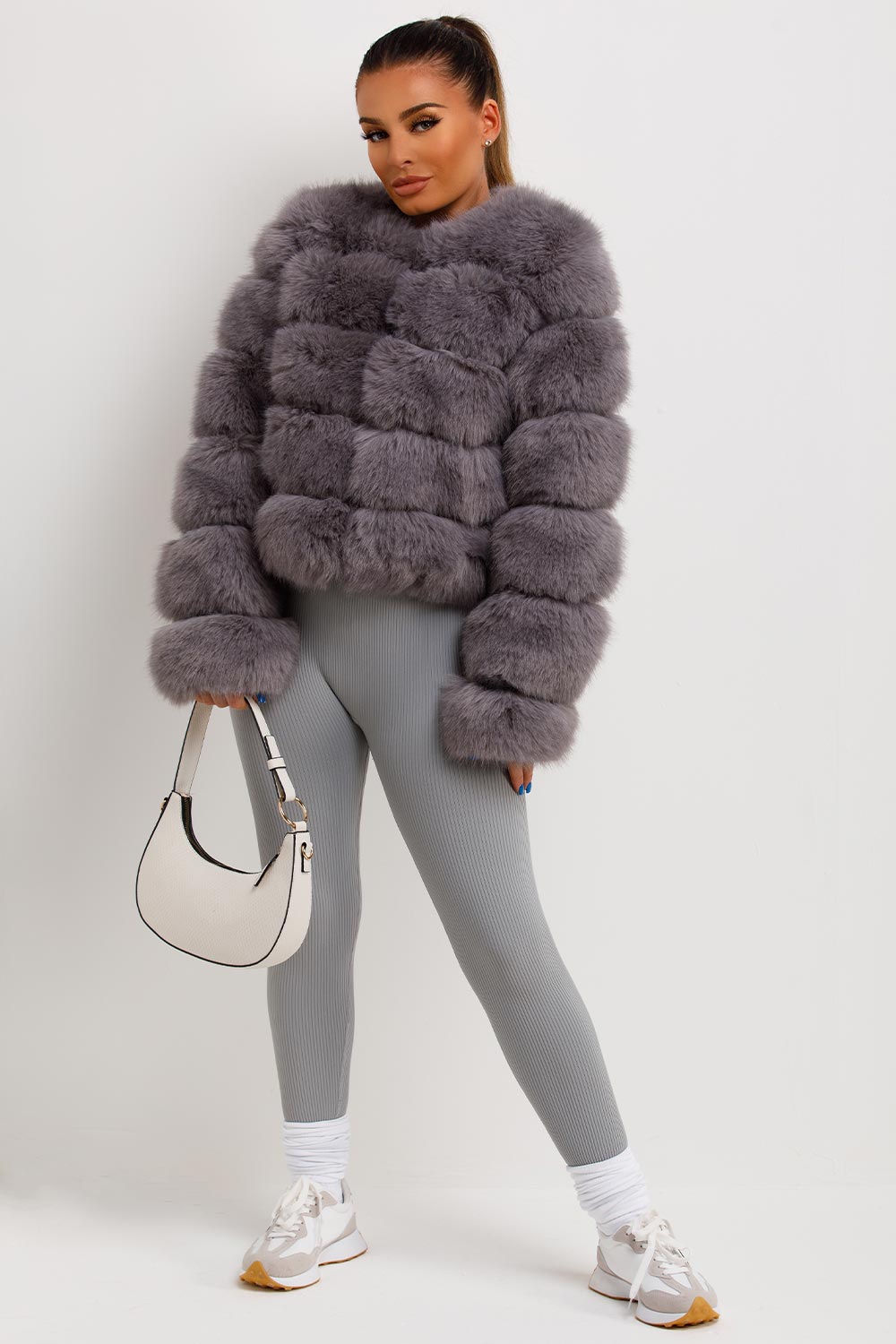 ROSIE | Glamouröse Faux-Fur Jacke